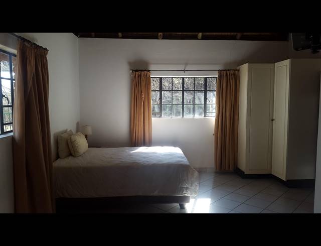 1 BEDROOM BUNGALOW TO LET IN WILLOW ACRES